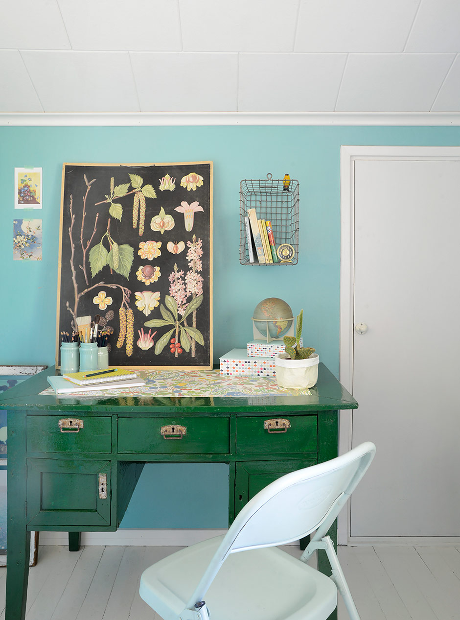 Fixing A Vintage Writing Table