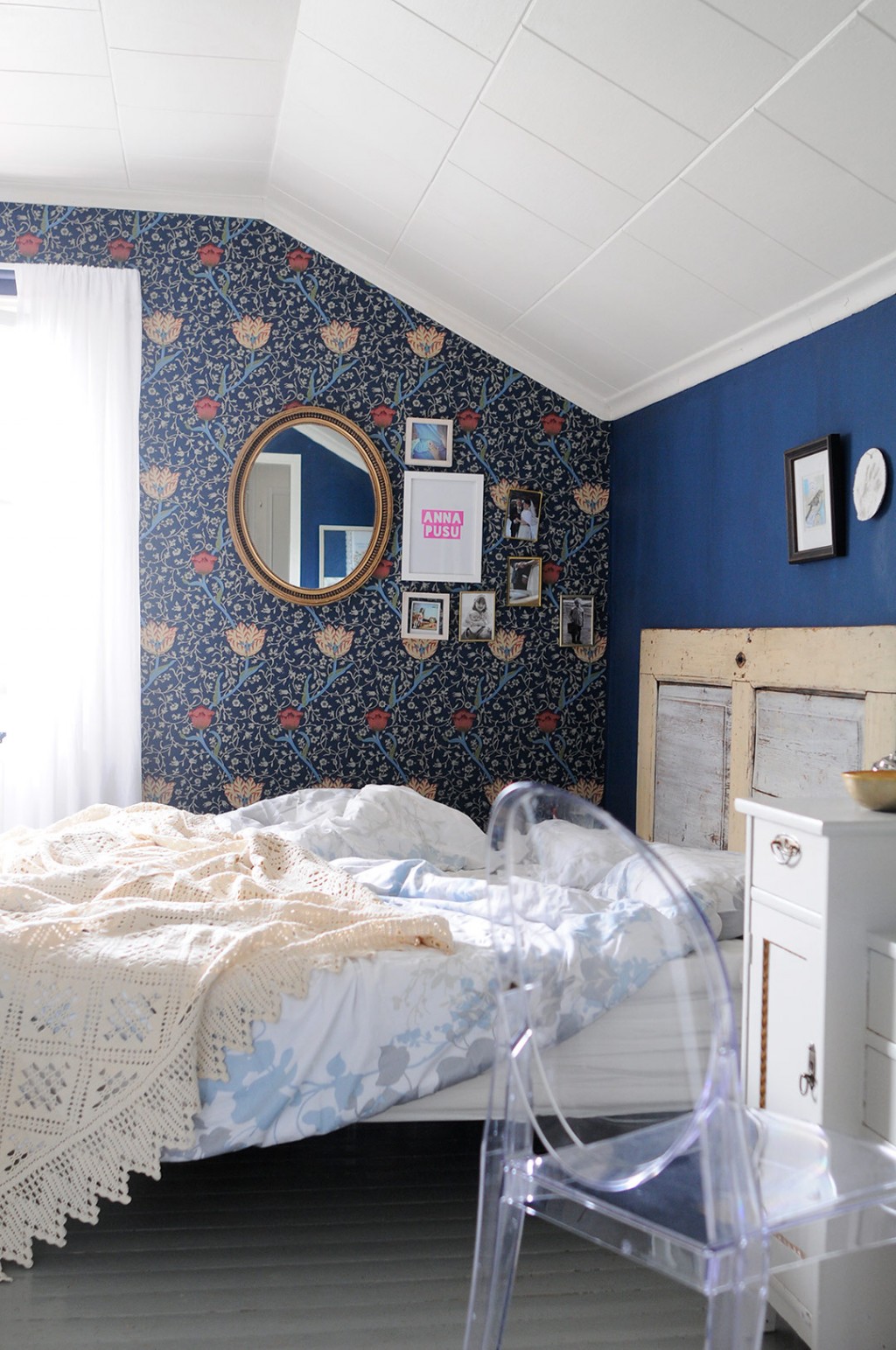 Bedroom with William Morris – Finally