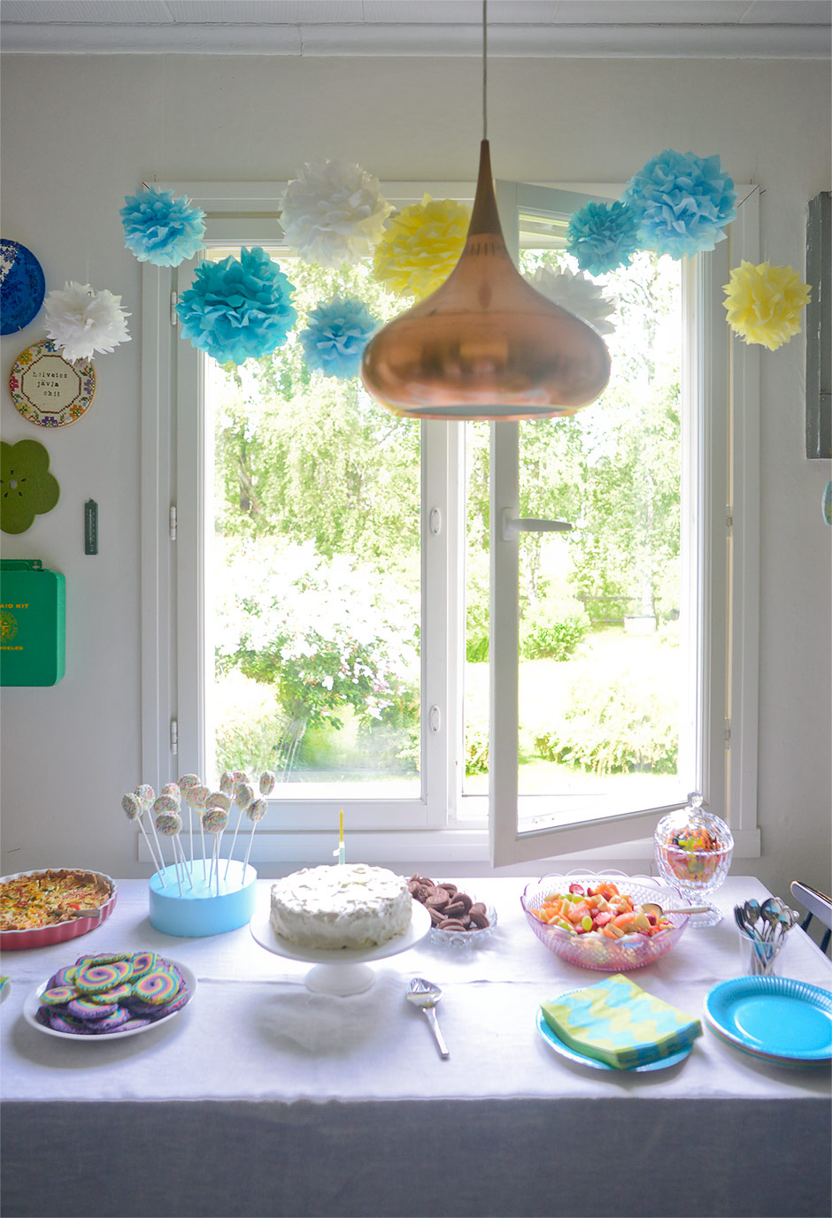 Rainbow Party for My Son’s First Birthday