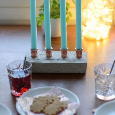 DIY Candle Holders from Concrete And Copper Fittings